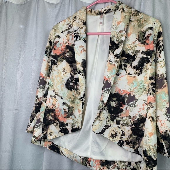 XHILARATION Floral Open Front Blazer Jacket Size Small - Picture 2 of 13